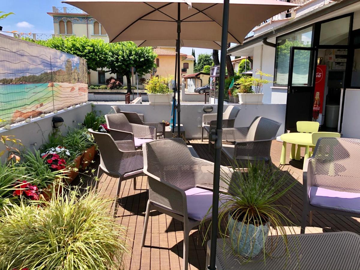 Hotel International Sirmione Bagian luar foto