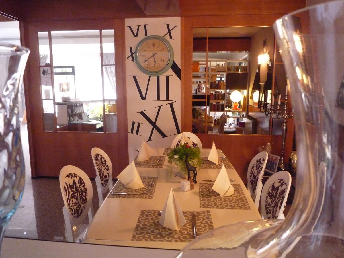 Hotel International Sirmione Restoran foto