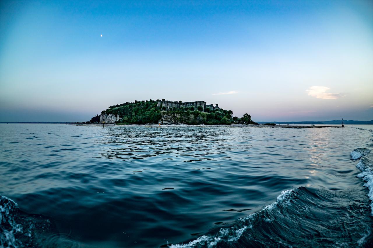 Hotel International Sirmione Bagian luar foto