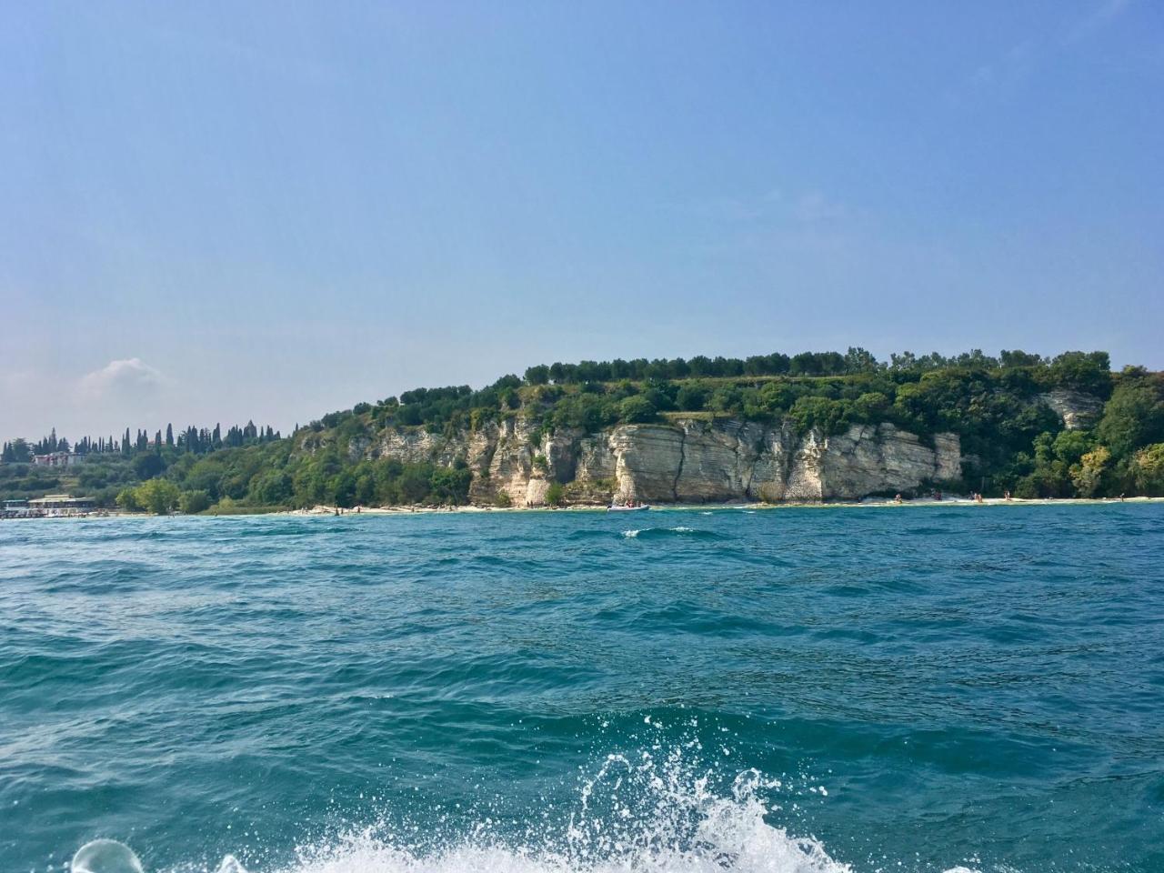 Hotel International Sirmione Bagian luar foto