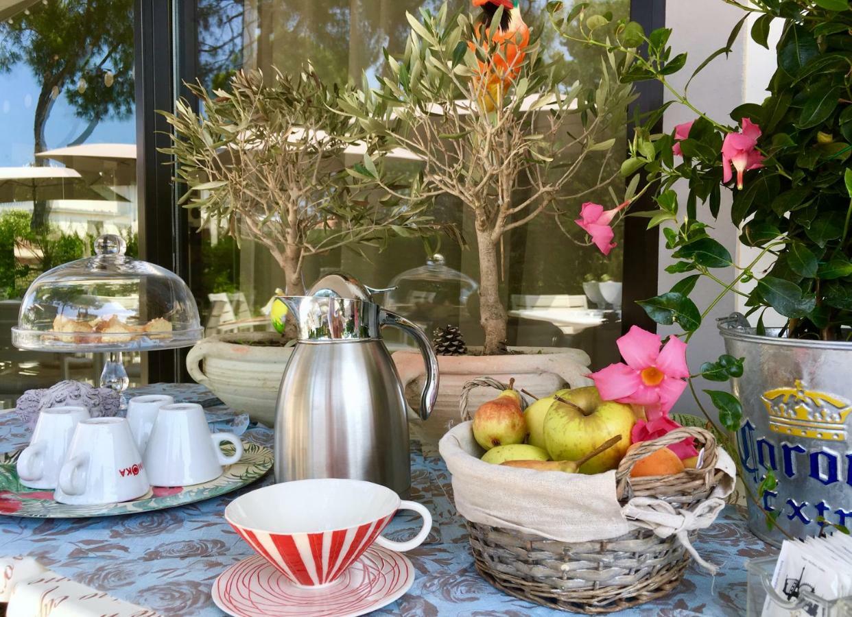 Hotel International Sirmione Bagian luar foto
