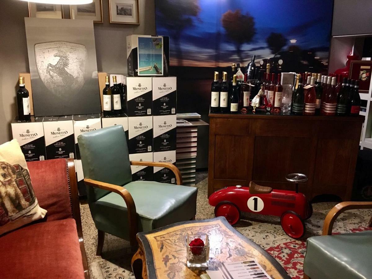 Hotel International Sirmione Bagian luar foto