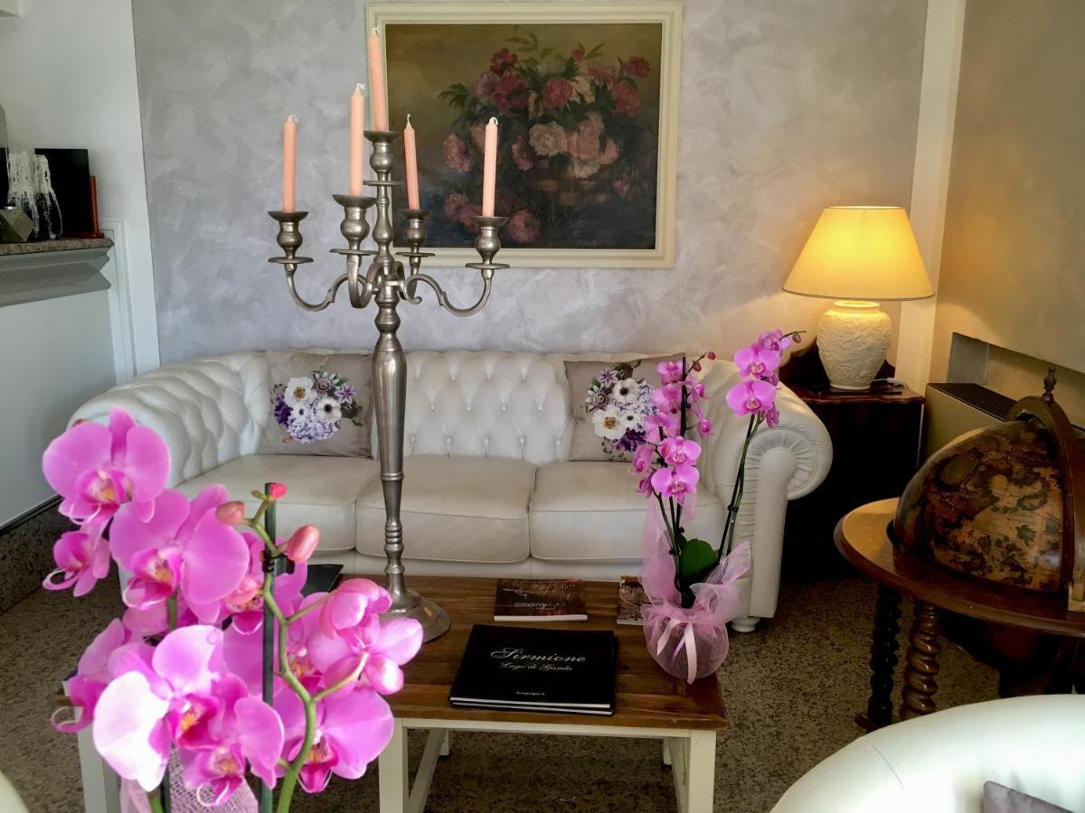 Hotel International Sirmione Bagian luar foto