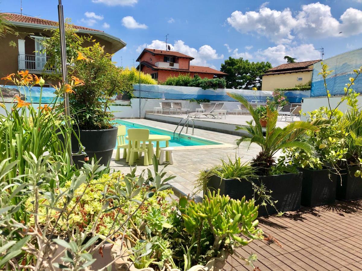 Hotel International Sirmione Bagian luar foto